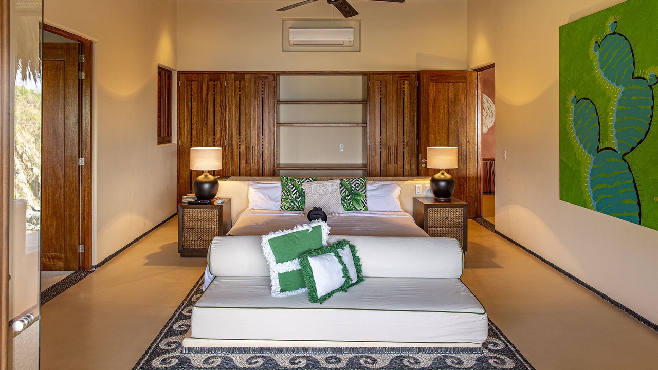 Photo of Bedroom in Zihuatanejo