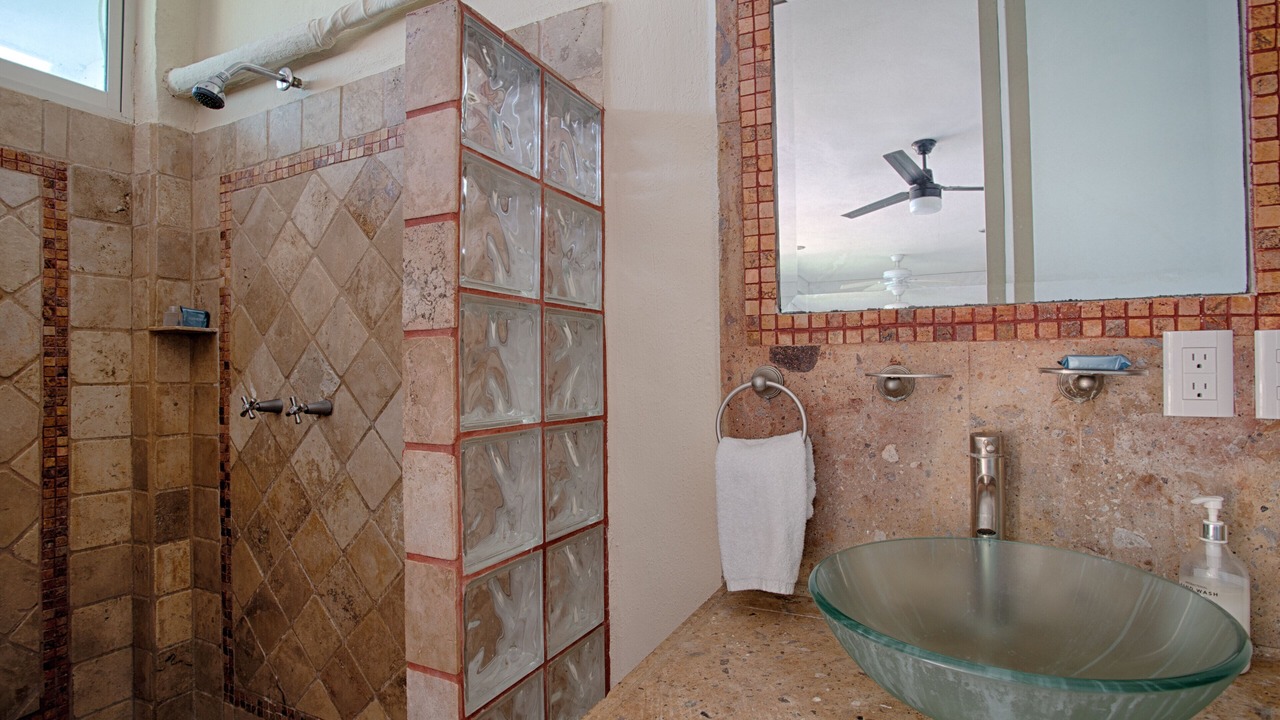 Photo of Bathroom in Boca de Tomatlan