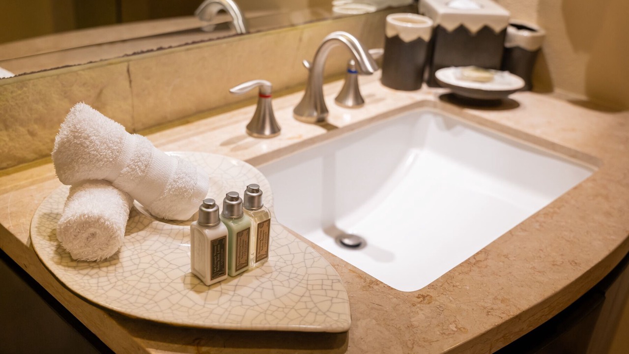 Photo of Bathroom in South Shore Hotel Area