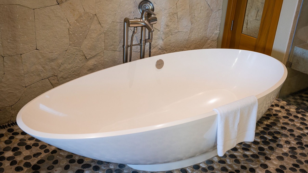 Photo of Bathroom in South Shore Hotel Area