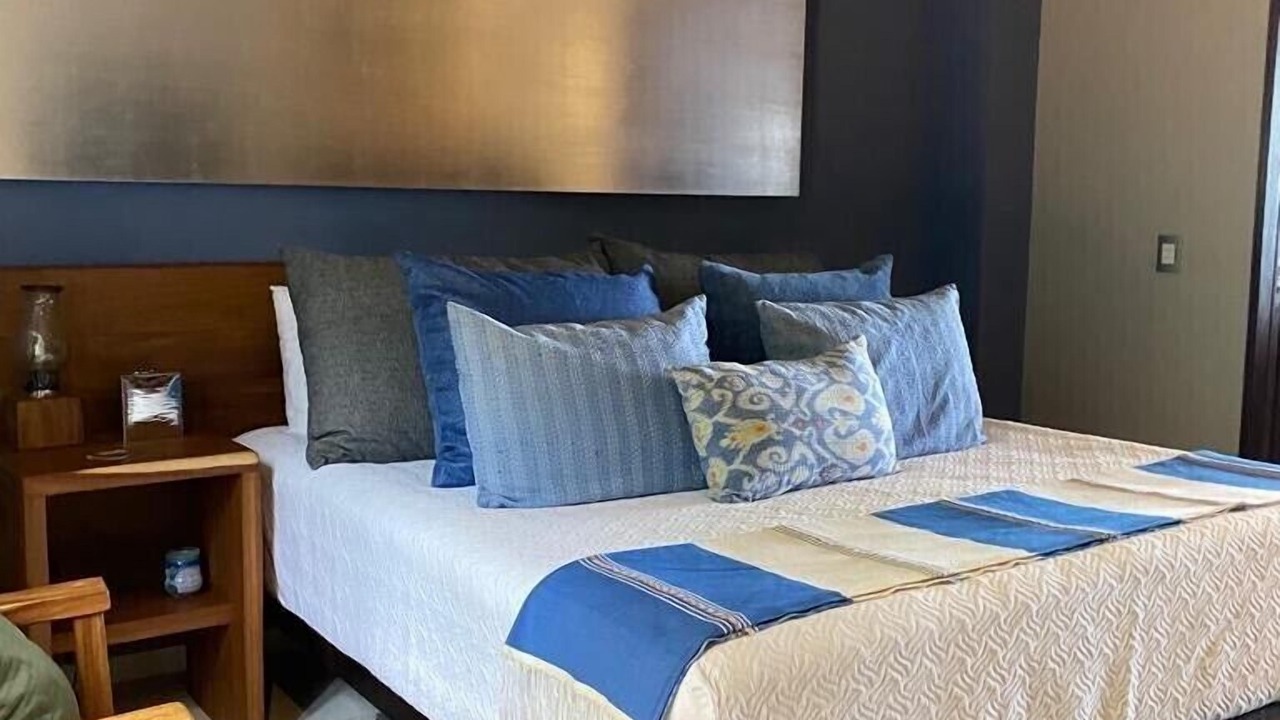 Photo of Bedroom in South Shore Hotel Area