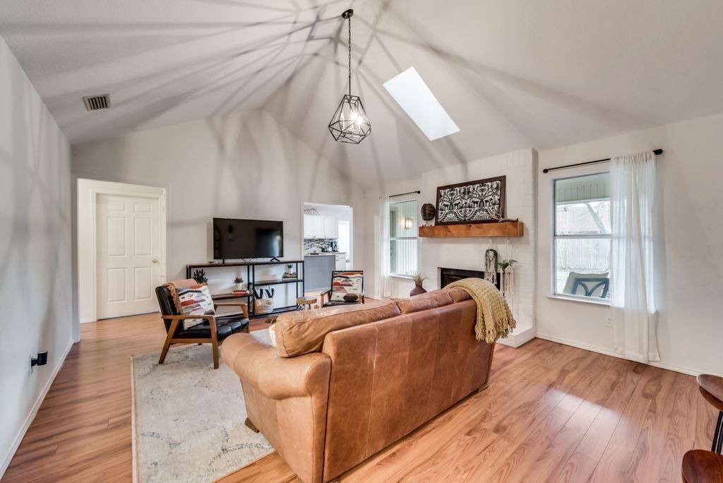 Photo of Livingroom in Keller