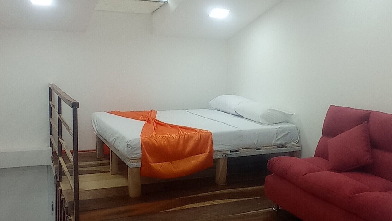 Photo of Bedroom in R