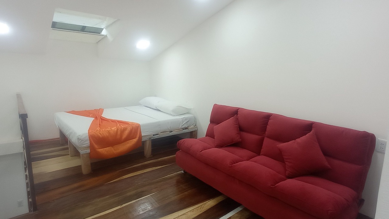 Photo of Bedroom in R