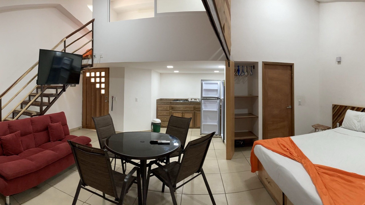 Photo of Bedroom in R