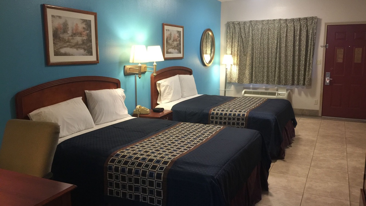 Photo of Bedroom in Edinburg