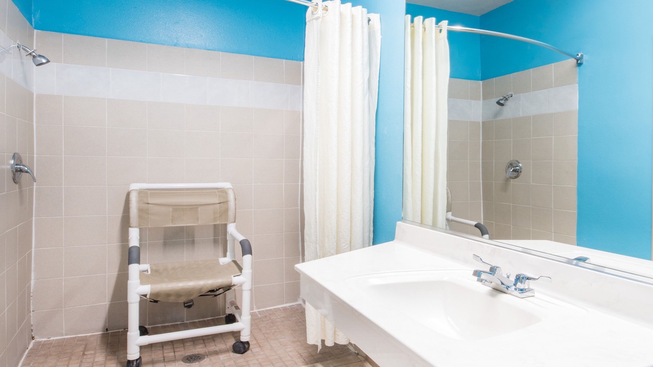 Photo of Bathroom in Edinburg