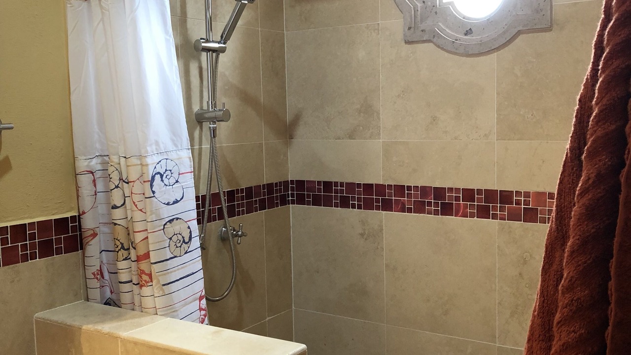 Photo of Bathroom in El Centenario