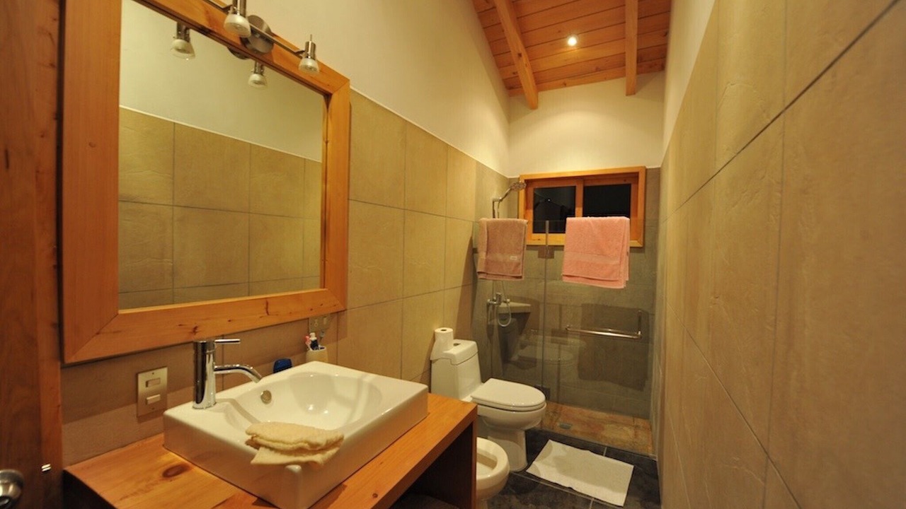Photo of Bathroom in Pasajcap