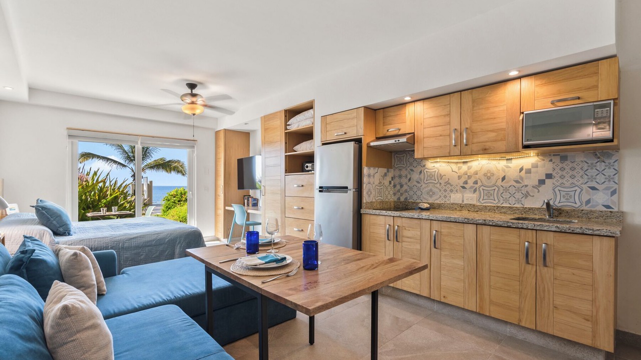 Photo of Kitchen in Flamingos