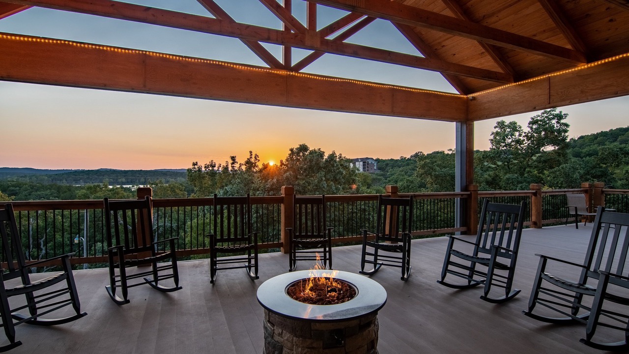 Photo of Patio Balcony in Table Rock