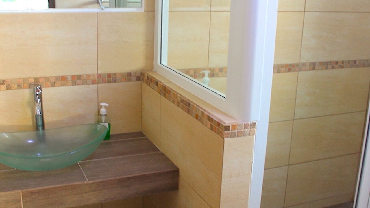 Photo of Bathroom in Zona 10