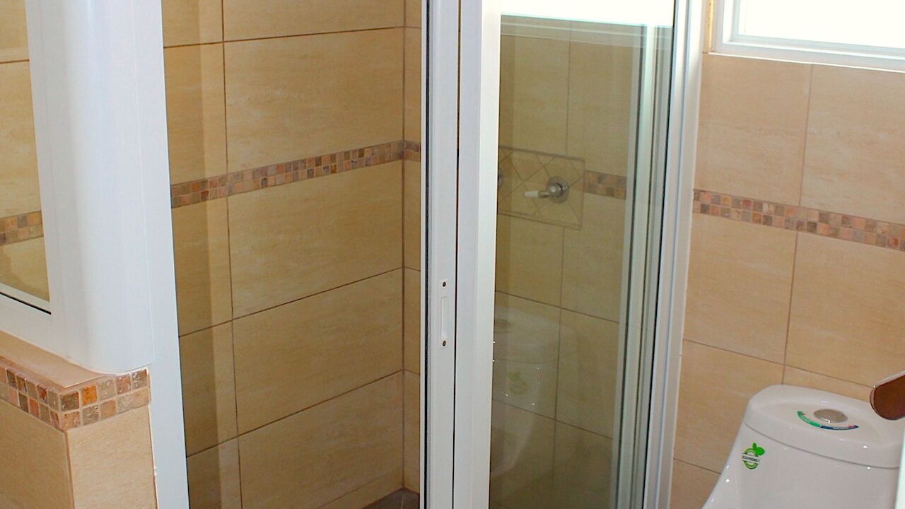 Photo of Bathroom in Zona 10