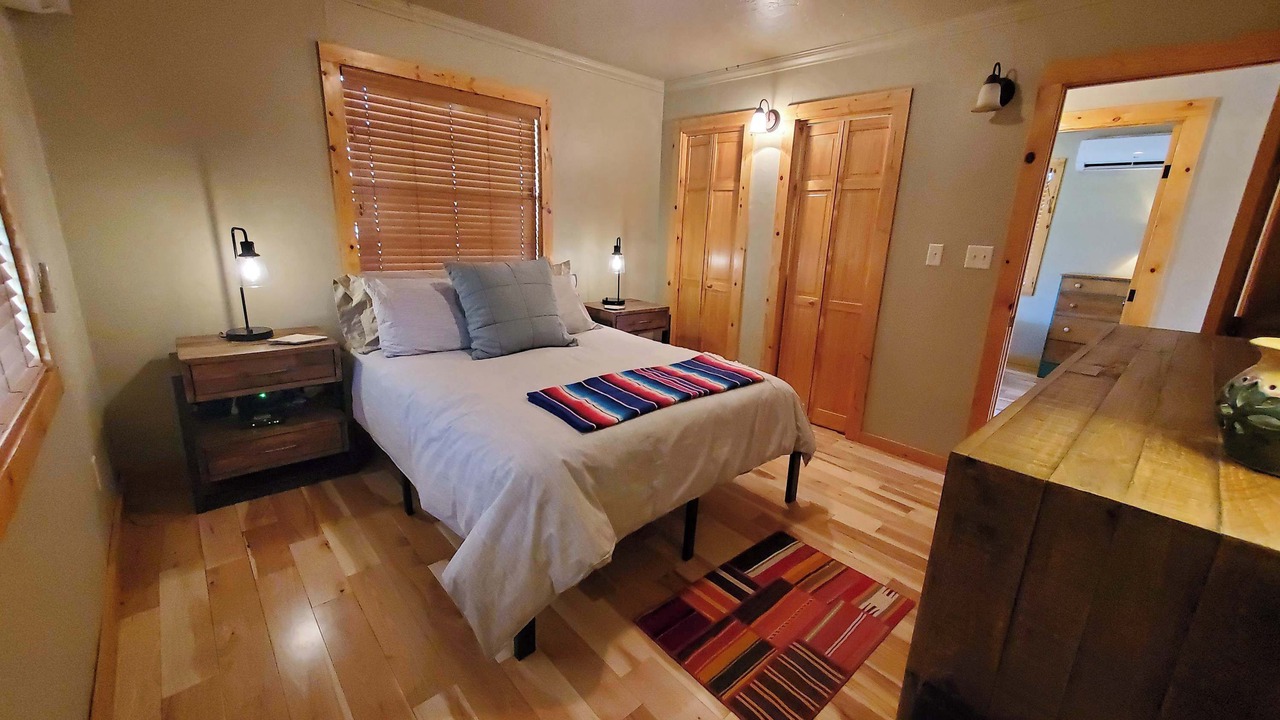 Photo of Bedroom in Brewster County