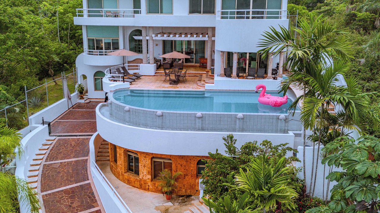 Photo of Outdoor in South Shore Hotel Area
