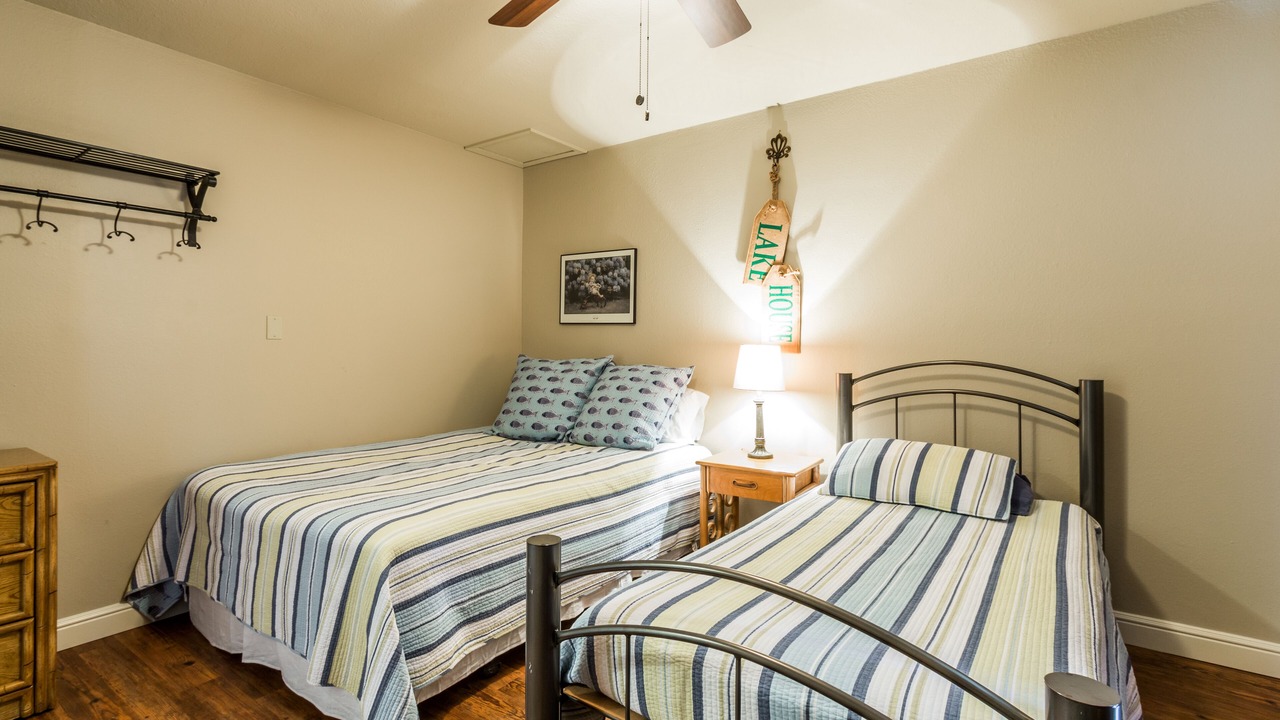 Photo of Bedroom in Horseshoe Bay