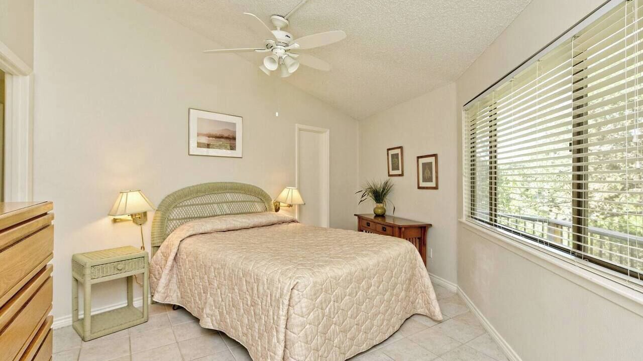 Photo of Bedroom in Lakeway