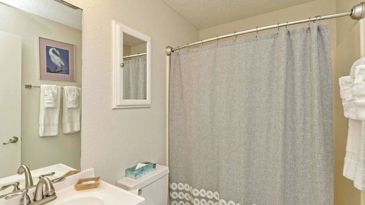 Photo of Bathroom in Lakeway