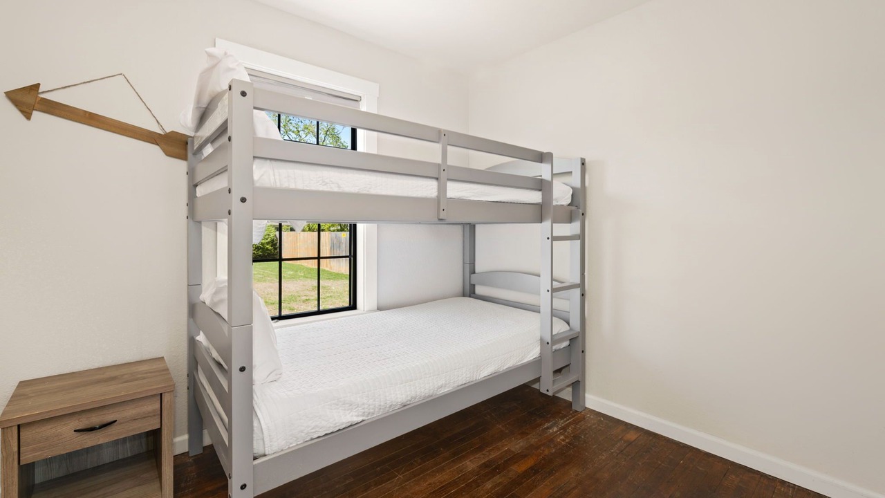 Photo of Bedroom in Downtown