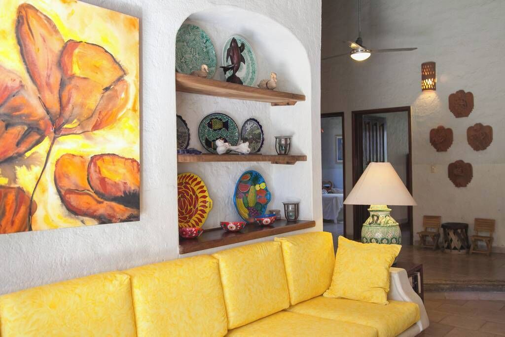 Photo of Livingroom in North End