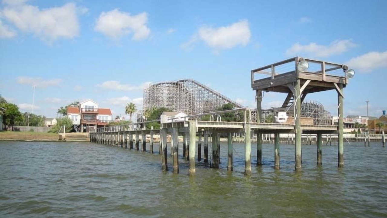 Photo of Others in Clear Lake Shores