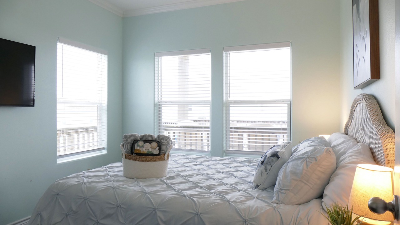 Photo of Bedroom in Port Bolivar