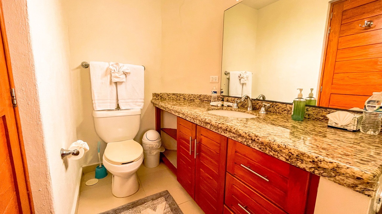 Photo of Bathroom in South Shore Hotel Area