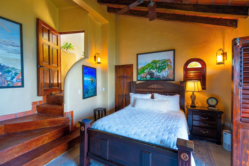 Photo of Bedroom in South Shore Hotel Area