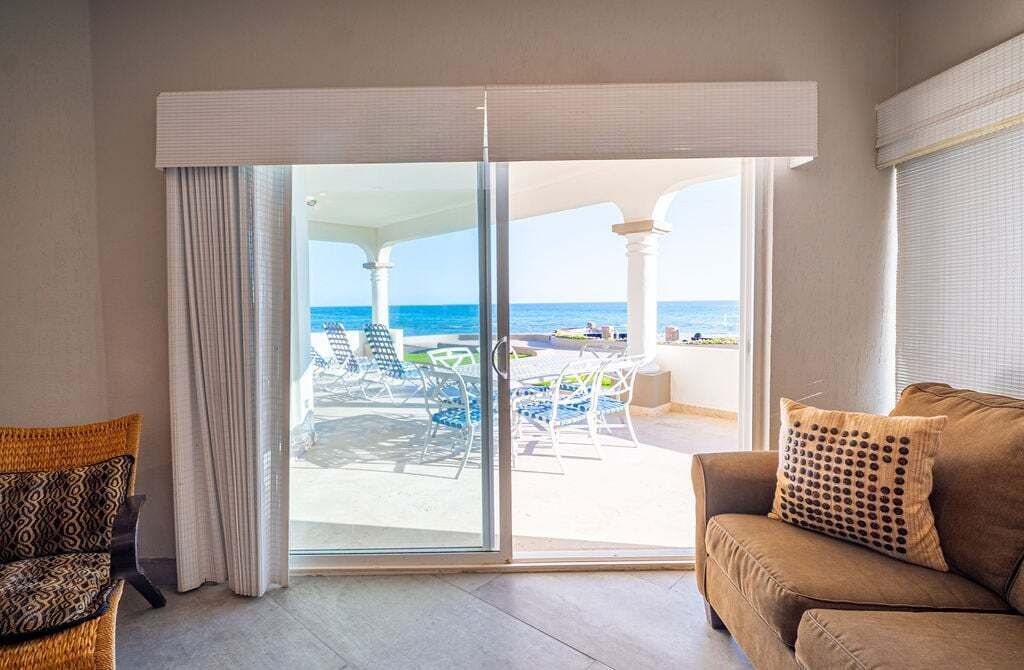 Photo of Livingroom in Sandy Beach