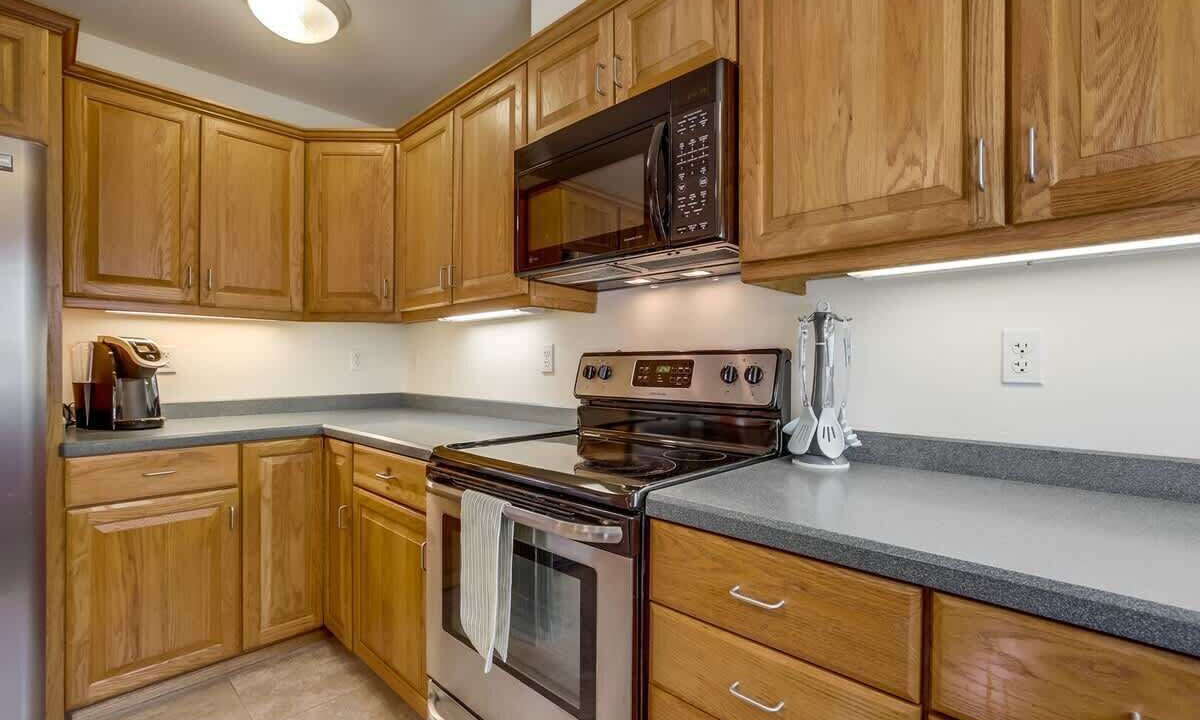 Photo of Kitchen in Beach Barber Tract