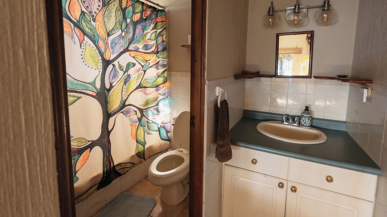 Photo of Bathroom in Santa Cruz La Laguna