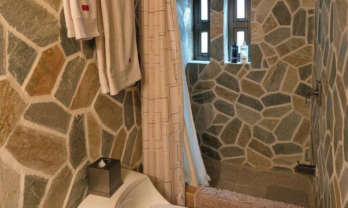 Photo of Bathroom in Santiago Atitlan