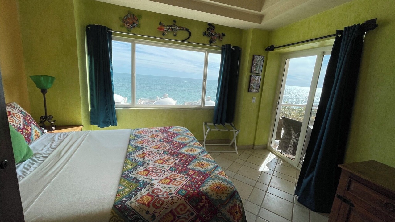Photo of Patio Balcony in Sandy Beach