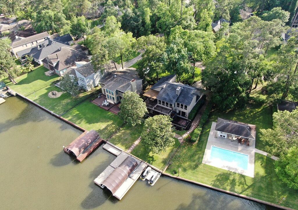 Photo of Others in Walden on Lake Conroe