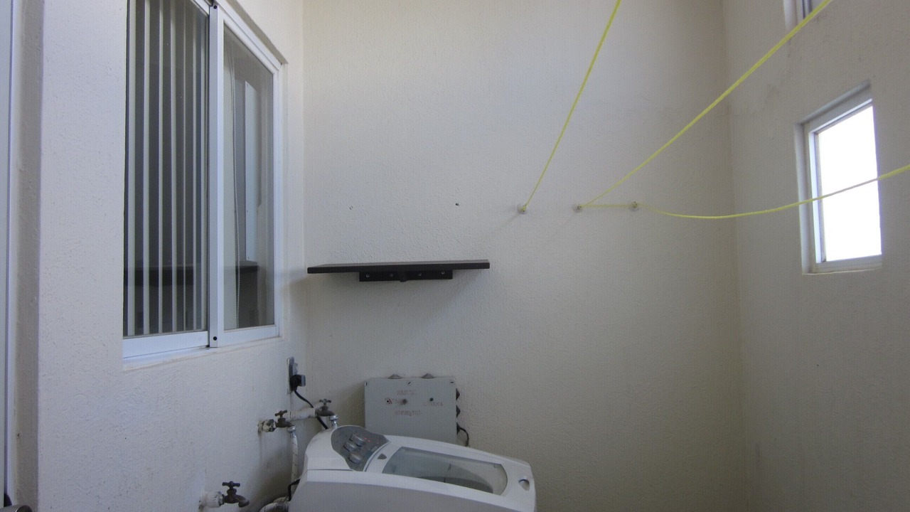Photo of Bathroom in Anton Lizardo