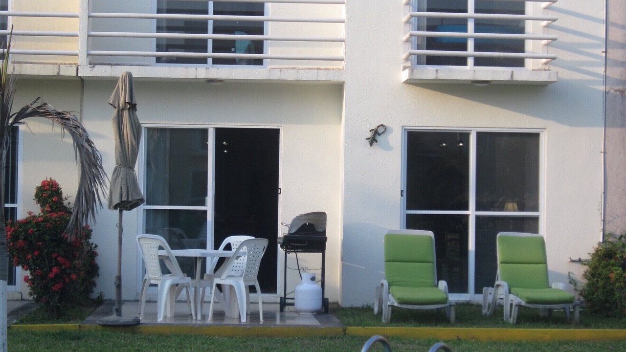 Photo of Outdoor in Anton Lizardo