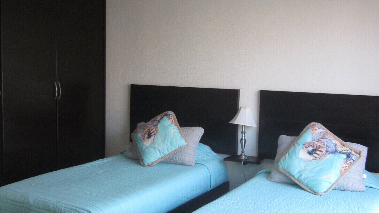 Photo of Bedroom in Anton Lizardo