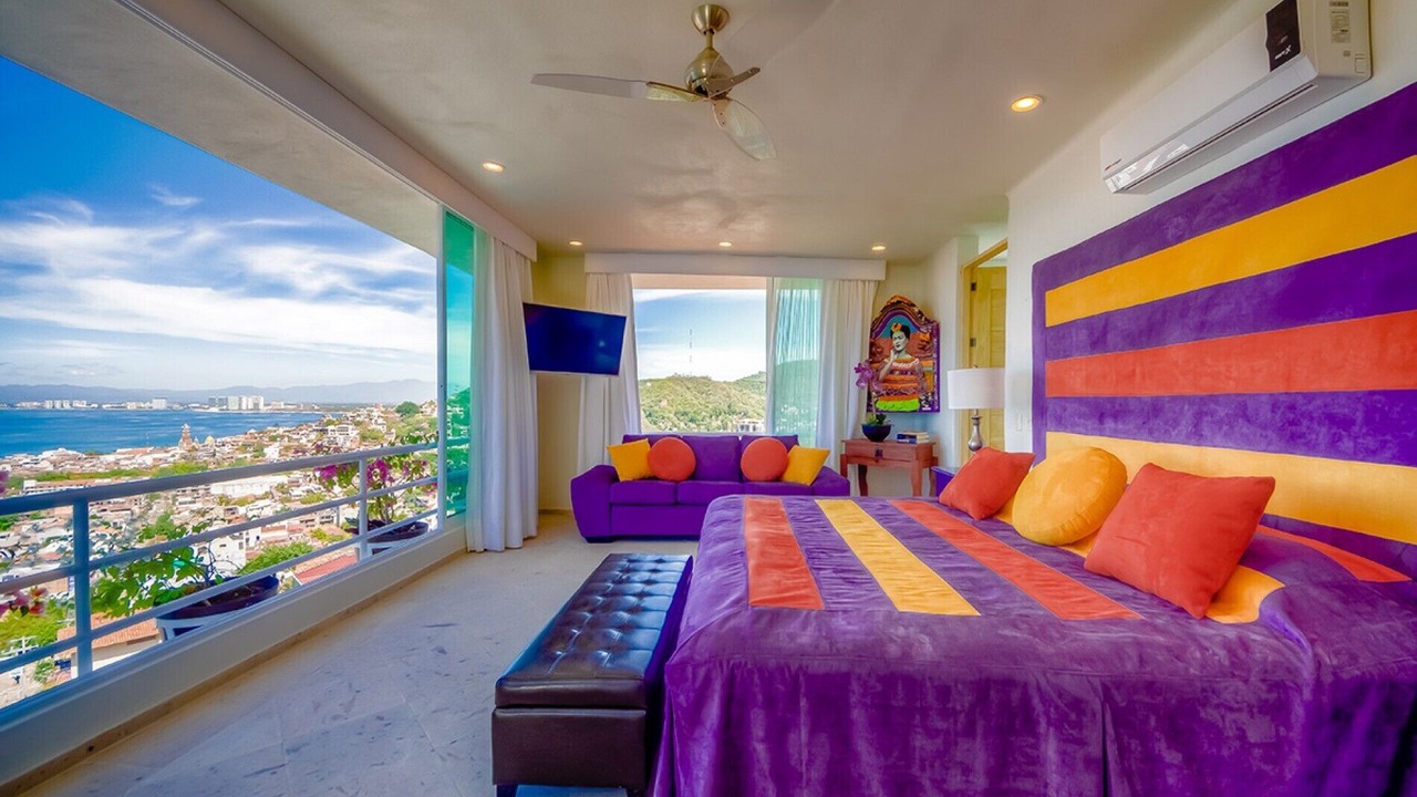 Photo of Bedroom in Romantic Zone