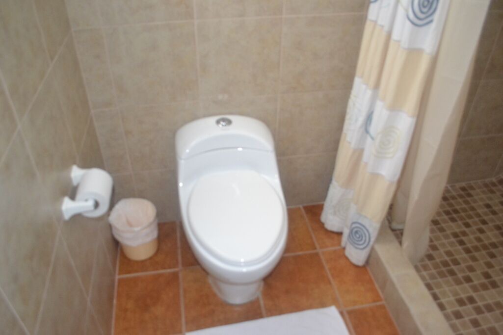 Photo of Bathroom in Puerto Quetzal