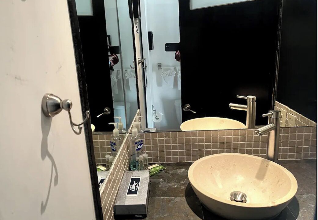 Photo of Bathroom in Mayto