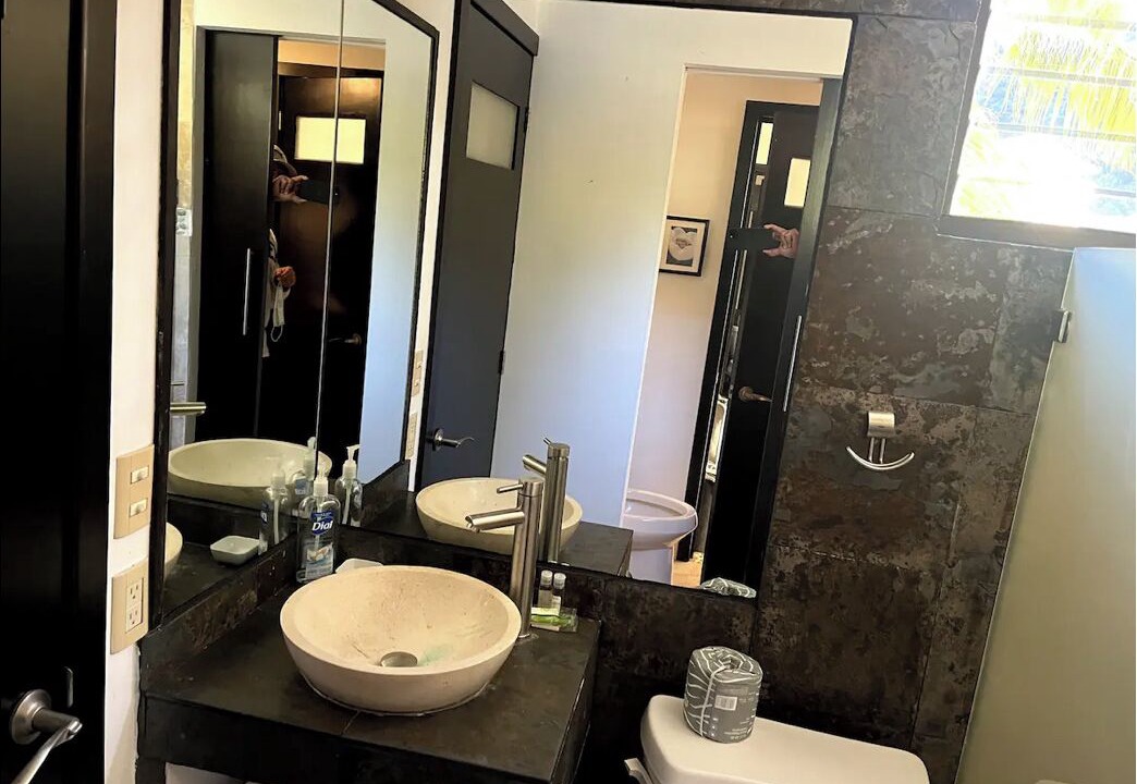 Photo of Bathroom in Mayto