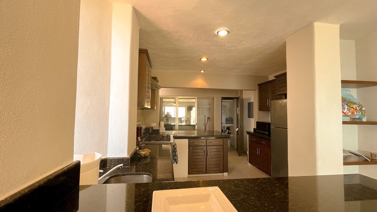 Photo of Kitchen in South Shore Hotel Area