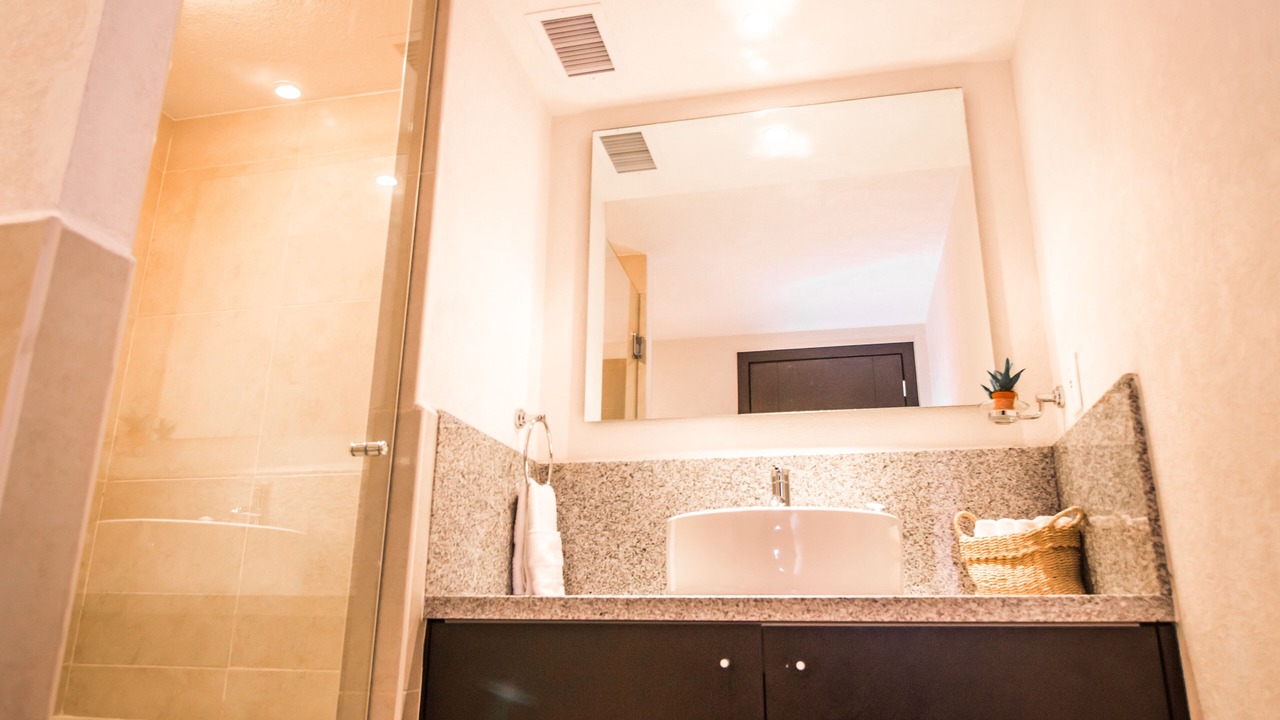 Photo of Bathroom in South Hotel Zone
