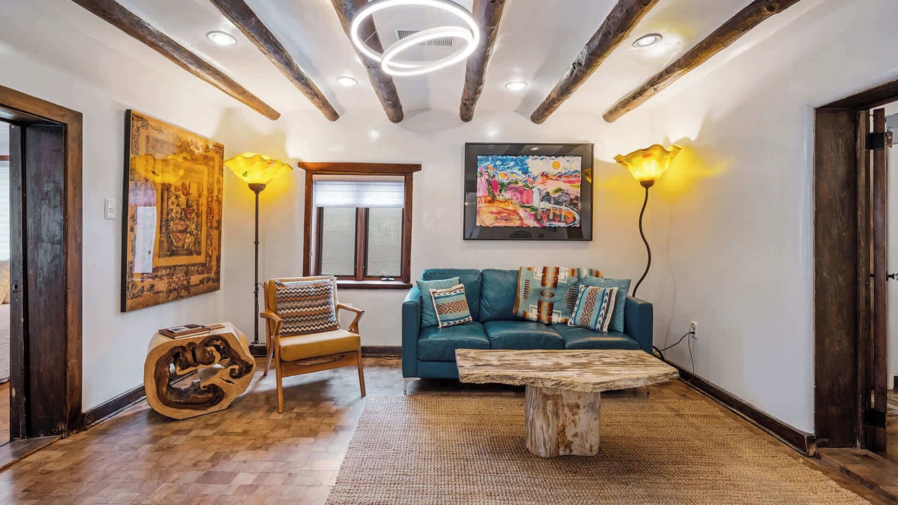 Photo of Livingroom in Tesuque