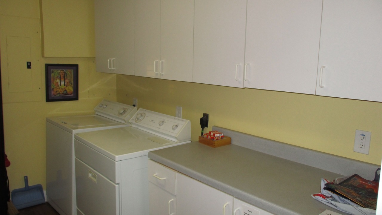 Photo of Bedroom in San Leanna