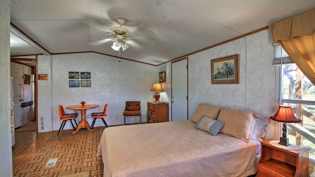 Photo of Bedroom in Utopia