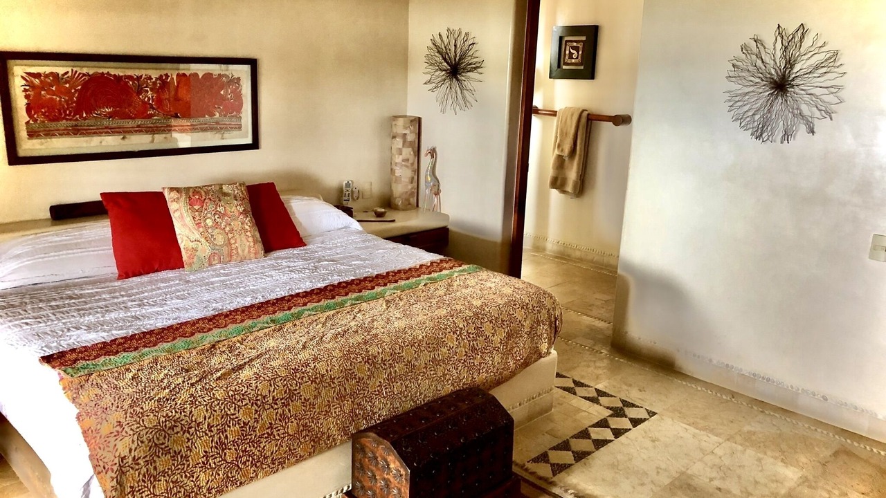 Photo of Bedroom in Zihuatanejo