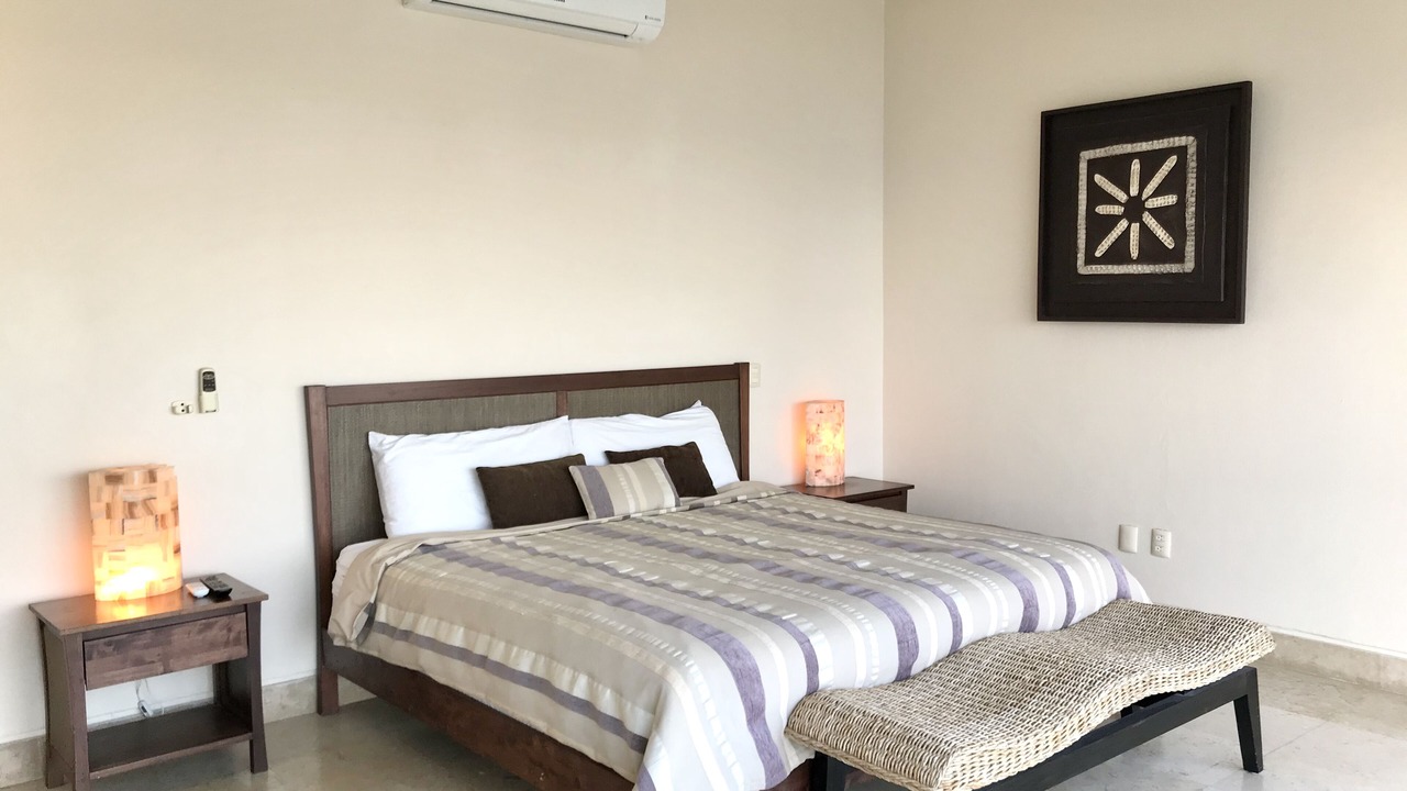 Photo of Bedroom in Puerto Marques
