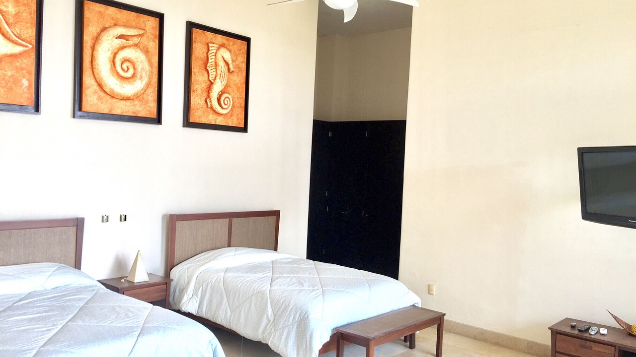 Photo of Bedroom in Puerto Marques