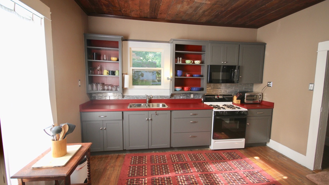 Photo of Kitchen in Holly